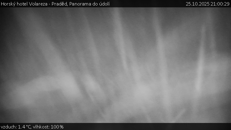 Horský hotel Volareza - Praděd - Panorama do údolí - 25.10.2025 v 21:00 Horský hotel Volareza - Praděd - Panorama do údolí - 25.10.2025 v 21:00