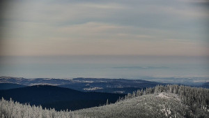 Horský hotel Volareza - Praděd - Panorama do údolí - 5.1.2026 v 13:30 Horský hotel Volareza - Praděd - Panorama do údolí - 5.1.2026 v 13:30