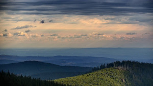 Horský hotel Volareza - Praděd - Panorama do údolí - 6.4.2026 v 08:30 Horský hotel Volareza - Praděd - Panorama do údolí - 6.4.2026 v 08:30