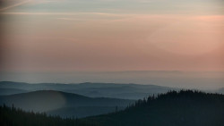 Panorama do údolí