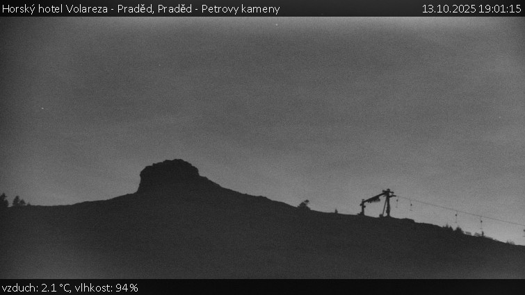 Horský hotel Volareza - Praděd - Praděd - Petrovy kameny - 13.10.2025 v 19:01 Horský hotel Volareza - Praděd - Praděd - Petrovy kameny - 13.10.2025 v 19:01