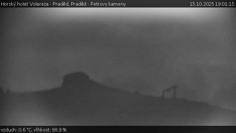 Horský hotel Volareza - Praděd - Praděd - Petrovy kameny - 15.10.2025 v 19:01 Horský hotel Volareza - Praděd - Praděd - Petrovy kameny - 15.10.2025 v 19:01