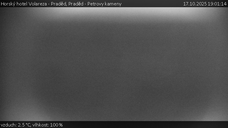 Horský hotel Volareza - Praděd - Praděd - Petrovy kameny - 17.10.2025 v 19:01 Horský hotel Volareza - Praděd - Praděd - Petrovy kameny - 17.10.2025 v 19:01