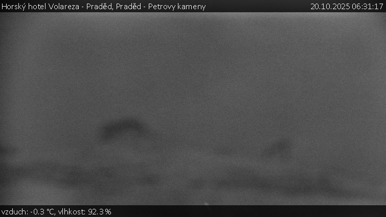 Horský hotel Volareza - Praděd - Praděd - Petrovy kameny - 20.10.2025 v 06:31 Horský hotel Volareza - Praděd - Praděd - Petrovy kameny - 20.10.2025 v 06:31