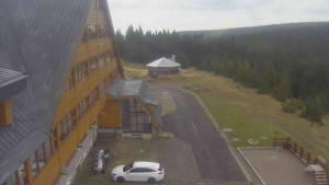 Sporthotel Kurzovní - Parkoviště a hlavní vchod - 14.5.2023 v 14:00