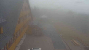 Sporthotel Kurzovní - Parkoviště a hlavní vchod - 24.10.2025 v 09:40 Sporthotel Kurzovní - Parkoviště a hlavní vchod - 24.10.2025 v 09:40