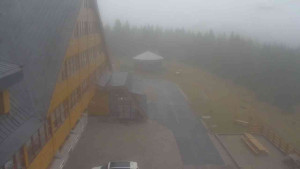 Sporthotel Kurzovní - Parkoviště a hlavní vchod - 24.10.2025 v 11:05 Sporthotel Kurzovní - Parkoviště a hlavní vchod - 24.10.2025 v 11:05