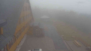 Sporthotel Kurzovní - Parkoviště a hlavní vchod - 24.10.2025 v 11:10 Sporthotel Kurzovní - Parkoviště a hlavní vchod - 24.10.2025 v 11:10