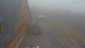 Sporthotel Kurzovní - Parkoviště a hlavní vchod - 24.10.2025 v 11:50 Sporthotel Kurzovní - Parkoviště a hlavní vchod - 24.10.2025 v 11:50