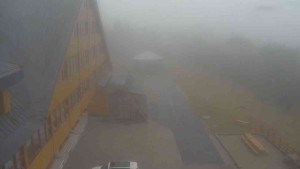 Sporthotel Kurzovní - Parkoviště a hlavní vchod - 24.10.2025 v 11:55 Sporthotel Kurzovní - Parkoviště a hlavní vchod - 24.10.2025 v 11:55