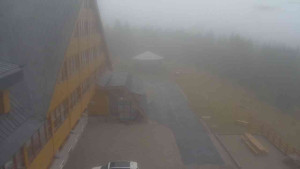 Sporthotel Kurzovní - Parkoviště a hlavní vchod - 24.10.2025 v 13:40 Sporthotel Kurzovní - Parkoviště a hlavní vchod - 24.10.2025 v 13:40