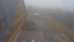 Sporthotel Kurzovní - Parkoviště a hlavní vchod - 24.10.2025 v 14:00 Sporthotel Kurzovní - Parkoviště a hlavní vchod - 24.10.2025 v 14:00