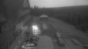 Sporthotel Kurzovní - Parkoviště a hlavní vchod - 15.11.2025 v 06:35 Sporthotel Kurzovní - Parkoviště a hlavní vchod - 15.11.2025 v 06:35