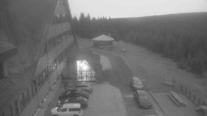 Sporthotel Kurzovní - Parkoviště a hlavní vchod - 15.11.2025 v 06:40 Sporthotel Kurzovní - Parkoviště a hlavní vchod - 15.11.2025 v 06:40