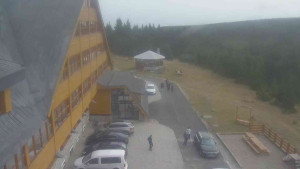 Sporthotel Kurzovní - Parkoviště a hlavní vchod - 15.11.2025 v 10:35 Sporthotel Kurzovní - Parkoviště a hlavní vchod - 15.11.2025 v 10:35