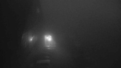 Parkoviště a hlavní vchod