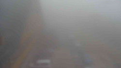 Parkoviště a hlavní vchod