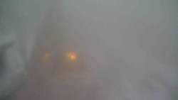 Parkoviště a hlavní vchod