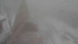 Parkoviště a hlavní vchod