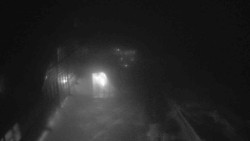 Parkoviště a hlavní vchod