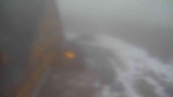 Parkoviště a hlavní vchod