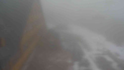 Parkoviště a hlavní vchod