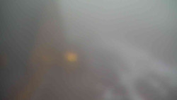 Parkoviště a hlavní vchod