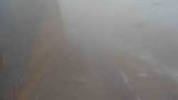 Parkoviště a hlavní vchod