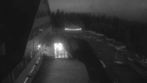 Sporthotel Kurzovní - Parkoviště a hlavní vchod - 9.12.2025 v 16:30 Sporthotel Kurzovní - Parkoviště a hlavní vchod - 9.12.2025 v 16:30