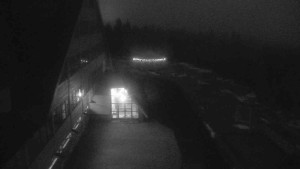 Sporthotel Kurzovní - Parkoviště a hlavní vchod - 9.12.2025 v 16:35 Sporthotel Kurzovní - Parkoviště a hlavní vchod - 9.12.2025 v 16:35