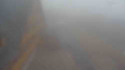 Parkoviště a hlavní vchod