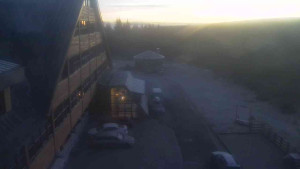 Sporthotel Kurzovní - Parkoviště a hlavní vchod - 14.12.2025 v 07:20 Sporthotel Kurzovní - Parkoviště a hlavní vchod - 14.12.2025 v 07:20