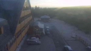 Sporthotel Kurzovní - Parkoviště a hlavní vchod - 14.12.2025 v 07:35 Sporthotel Kurzovní - Parkoviště a hlavní vchod - 14.12.2025 v 07:35