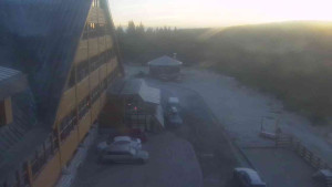 Sporthotel Kurzovní - Parkoviště a hlavní vchod - 14.12.2025 v 07:45 Sporthotel Kurzovní - Parkoviště a hlavní vchod - 14.12.2025 v 07:45