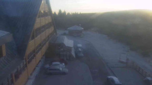 Sporthotel Kurzovní - Parkoviště a hlavní vchod - 14.12.2025 v 07:55 Sporthotel Kurzovní - Parkoviště a hlavní vchod - 14.12.2025 v 07:55