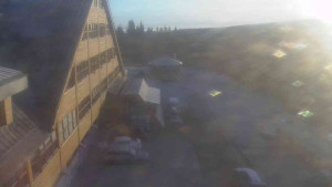 Sporthotel Kurzovní - Parkoviště a hlavní vchod - 14.12.2025 v 08:20 Sporthotel Kurzovní - Parkoviště a hlavní vchod - 14.12.2025 v 08:20