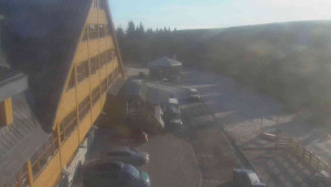 Sporthotel Kurzovní - Parkoviště a hlavní vchod - 14.12.2025 v 09:20 Sporthotel Kurzovní - Parkoviště a hlavní vchod - 14.12.2025 v 09:20