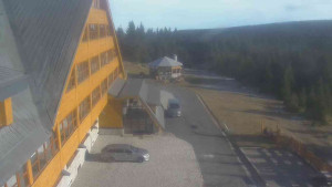 Sporthotel Kurzovní - Parkoviště a hlavní vchod - 14.12.2025 v 13:00 Sporthotel Kurzovní - Parkoviště a hlavní vchod - 14.12.2025 v 13:00