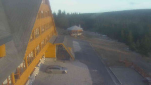 Sporthotel Kurzovní - Parkoviště a hlavní vchod - 14.12.2025 v 15:00 Sporthotel Kurzovní - Parkoviště a hlavní vchod - 14.12.2025 v 15:00