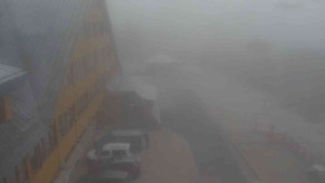 Sporthotel Kurzovní - Parkoviště a hlavní vchod - 23.12.2025 v 09:15 Sporthotel Kurzovní - Parkoviště a hlavní vchod - 23.12.2025 v 09:15