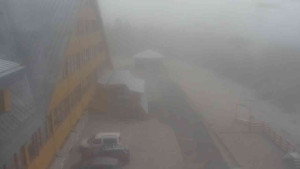 Sporthotel Kurzovní - Parkoviště a hlavní vchod - 23.12.2025 v 09:45 Sporthotel Kurzovní - Parkoviště a hlavní vchod - 23.12.2025 v 09:45