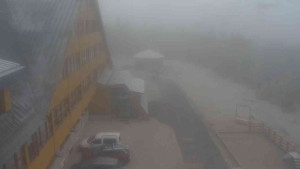 Sporthotel Kurzovní - Parkoviště a hlavní vchod - 23.12.2025 v 10:00 Sporthotel Kurzovní - Parkoviště a hlavní vchod - 23.12.2025 v 10:00