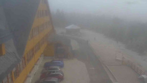 Sporthotel Kurzovní - Parkoviště a hlavní vchod - 23.12.2025 v 13:00 Sporthotel Kurzovní - Parkoviště a hlavní vchod - 23.12.2025 v 13:00