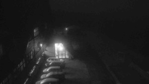 Sporthotel Kurzovní - Parkoviště a hlavní vchod - 23.12.2025 v 16:35 Sporthotel Kurzovní - Parkoviště a hlavní vchod - 23.12.2025 v 16:35