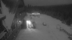 Sporthotel Kurzovní - Parkoviště a hlavní vchod - 31.12.2025 v 07:15 Sporthotel Kurzovní - Parkoviště a hlavní vchod - 31.12.2025 v 07:15