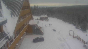 Sporthotel Kurzovní - Parkoviště a hlavní vchod - 31.12.2025 v 13:20 Sporthotel Kurzovní - Parkoviště a hlavní vchod - 31.12.2025 v 13:20