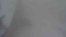 Parkoviště a hlavní vchod