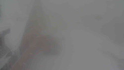 Parkoviště a hlavní vchod