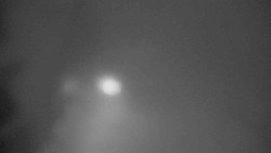 Parkoviště a hlavní vchod