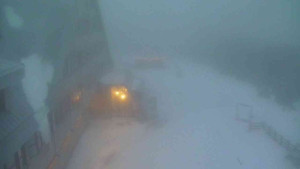 Sporthotel Kurzovní - Parkoviště a hlavní vchod - 23.1.2026 v 07:15 Sporthotel Kurzovní - Parkoviště a hlavní vchod - 23.1.2026 v 07:15